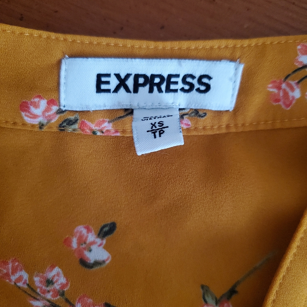 Express Mustard Floral Top XS - Picture 6 of 6